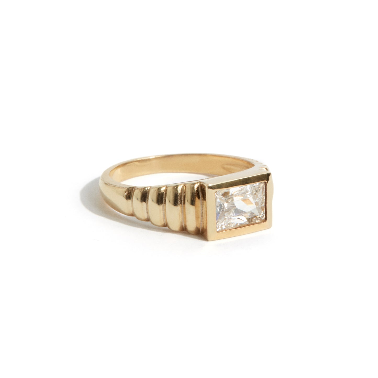 Bague baguette art déco en or