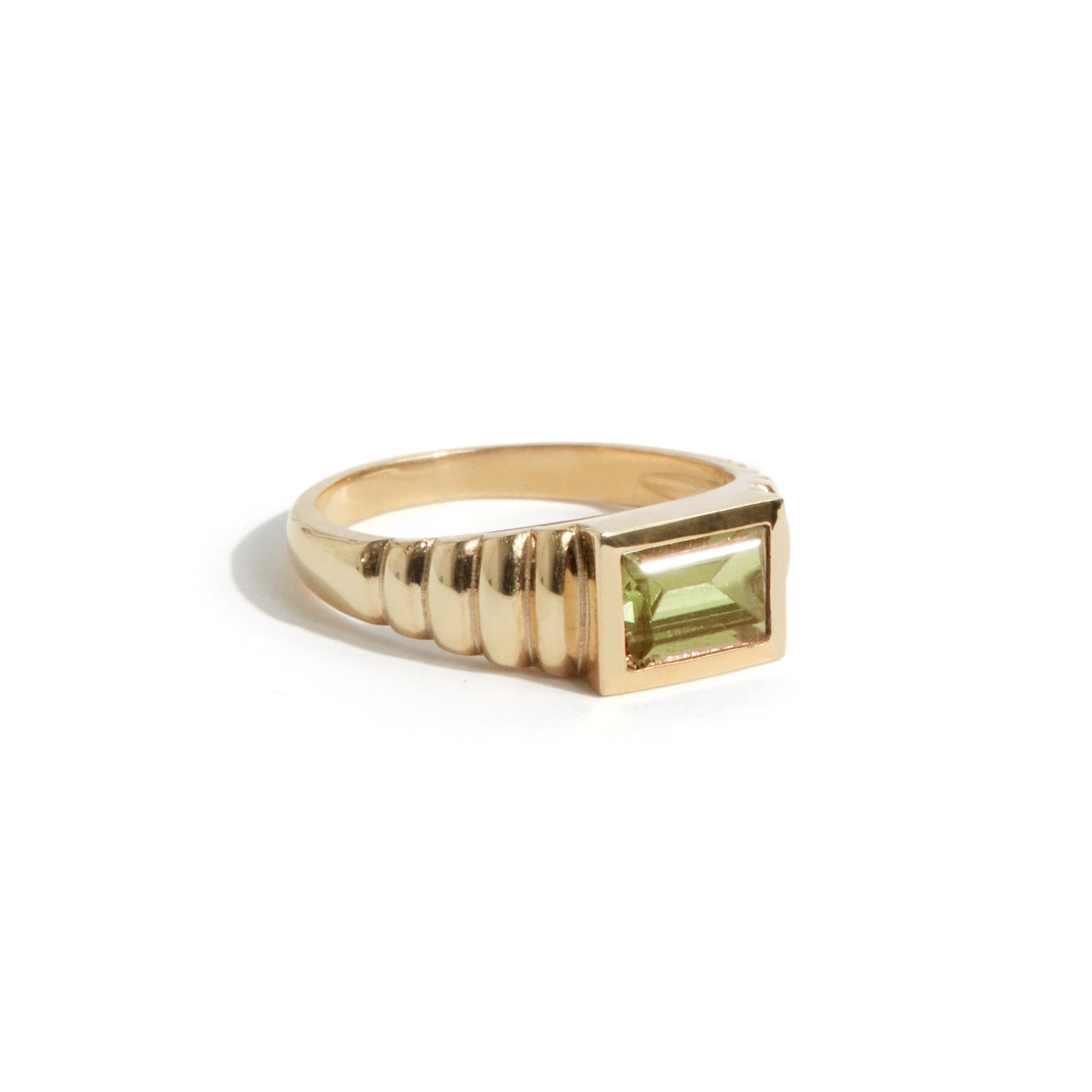 Bague baguette art déco en or